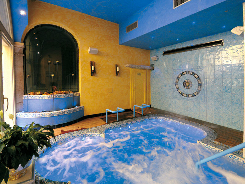 Hotel Bellavista Lakefront & 3*